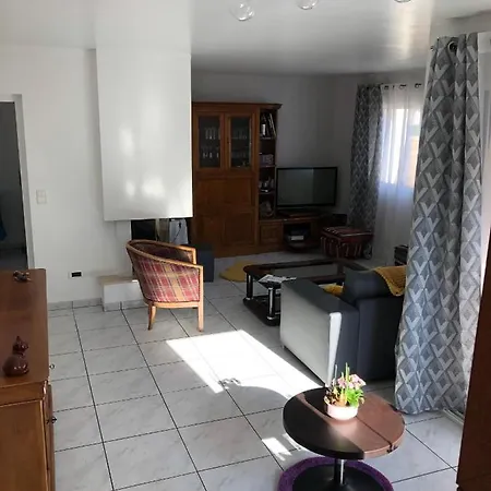 Maison 4 *